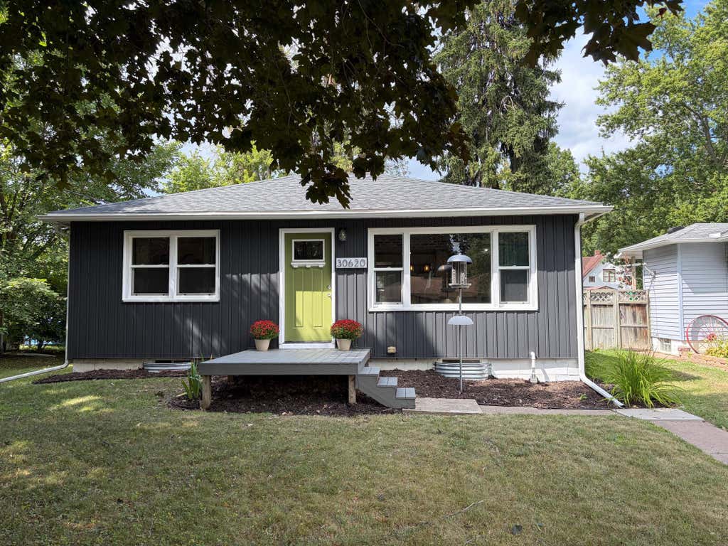 Photo of 30620 N Lakes Trail, Lindstrom, MN 55045 (MLS # 7133595)