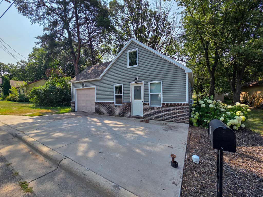 Photo of 810 5th Avenue SE, Little Falls, MN 56345 (MLS # 7117378)