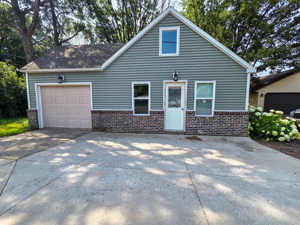 Photo of 810 5th Avenue SE, Little Falls, MN 56345 (MLS # 7117378)