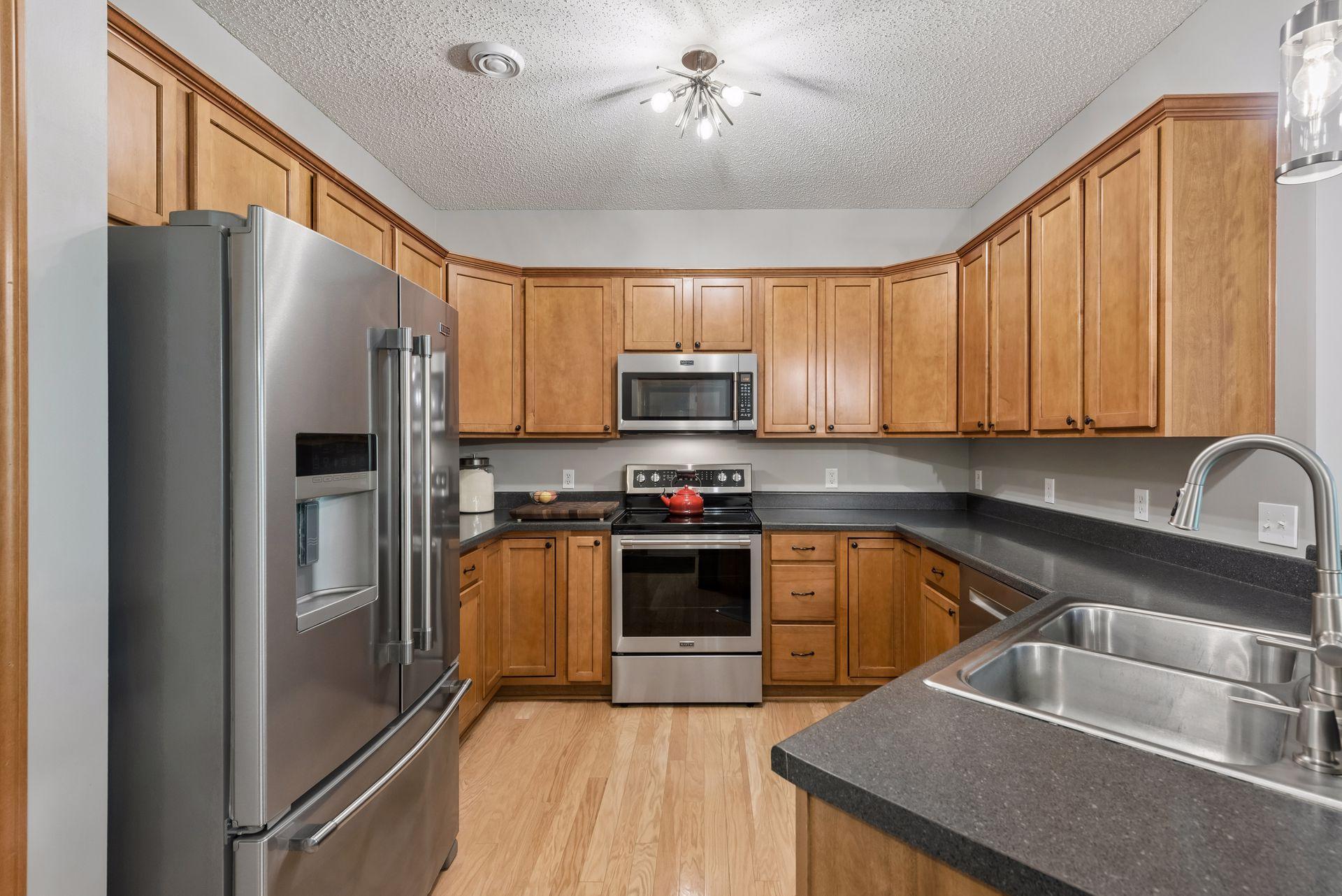 11025 Oak Grove Circle C
