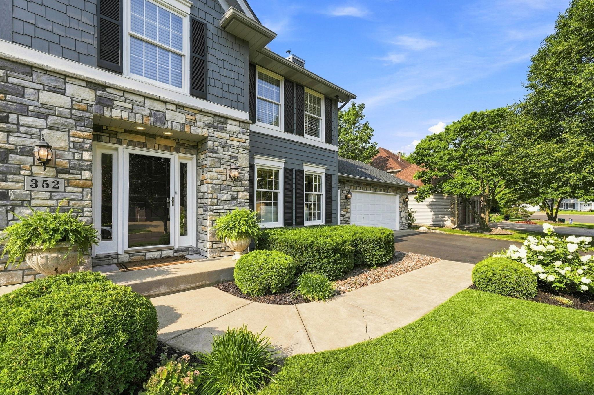 352 Wyndham Circle E