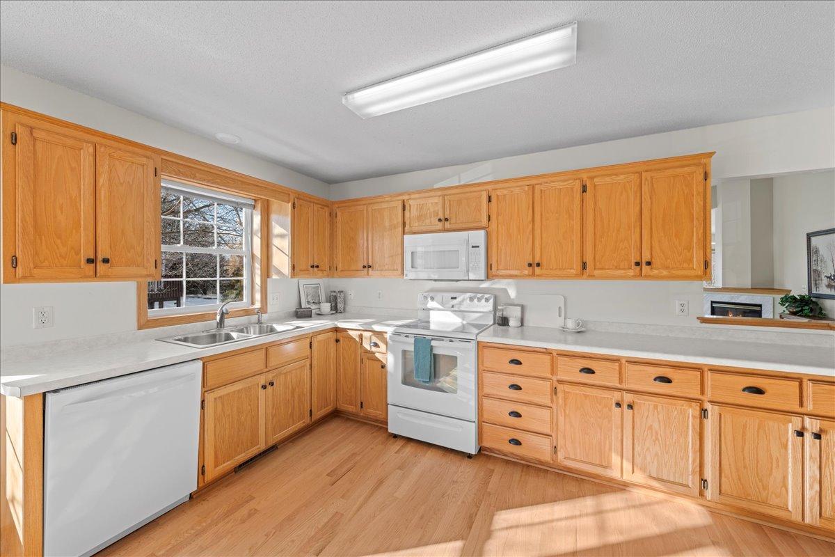 633 Woodland Drive