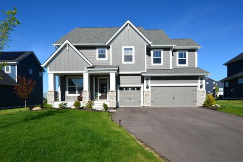 5120 Coronado Drive Woodbury MN 55129