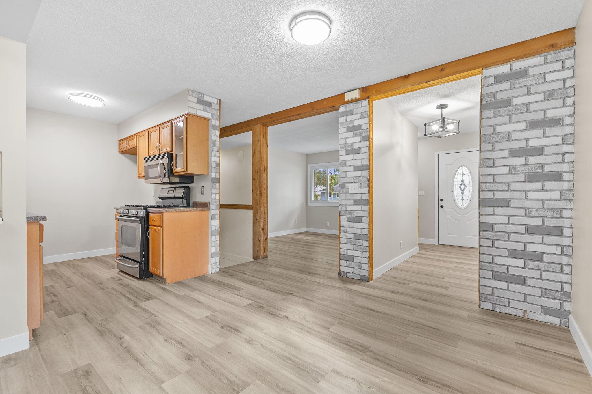 11150 Jefferson Street NE