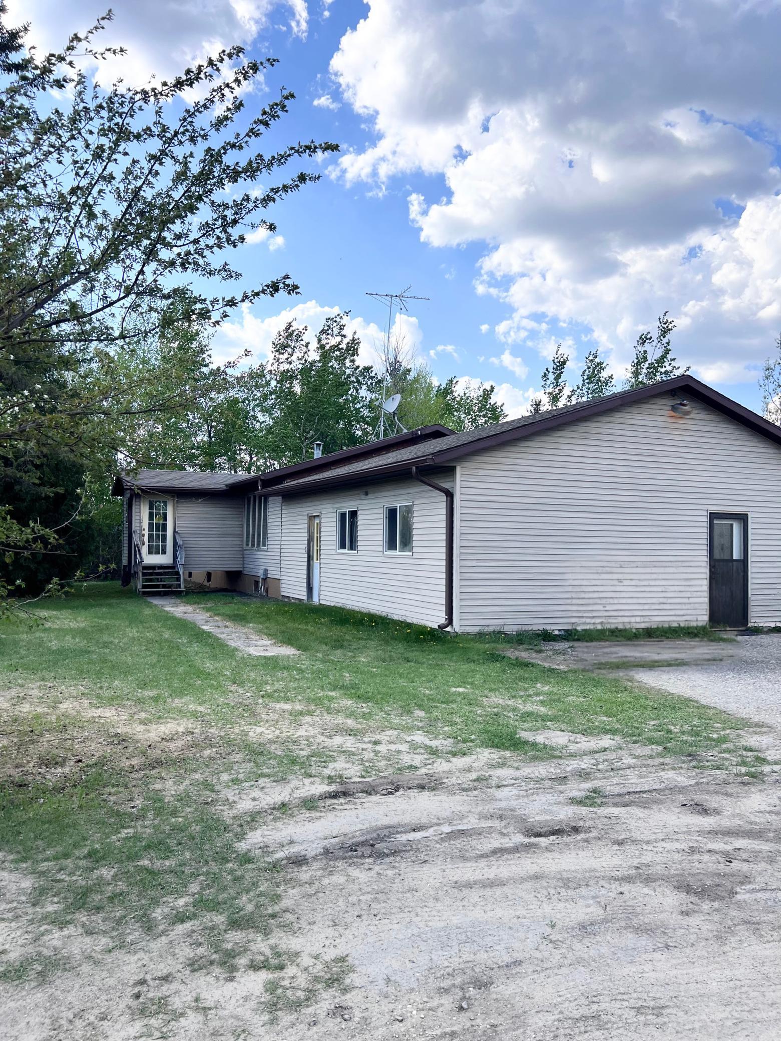 3186 State Highway 11 SE