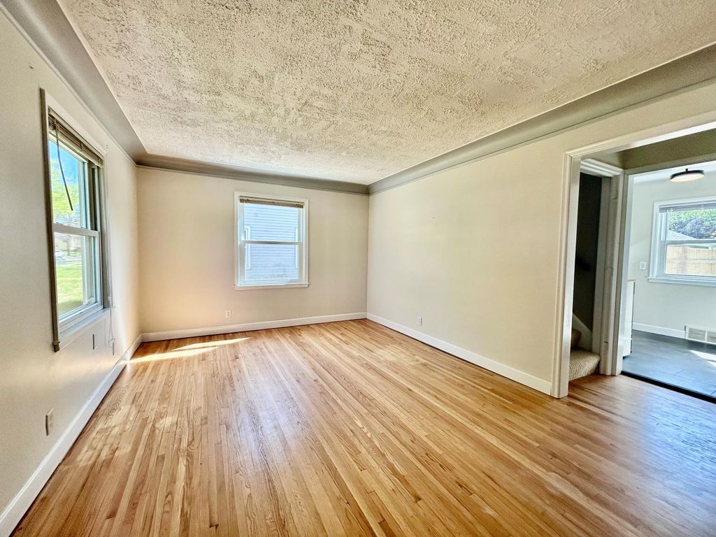 Photo of 2620 Kentucky Avenue S, Saint Louis Park, MN 55426 (MLS # 7067284)