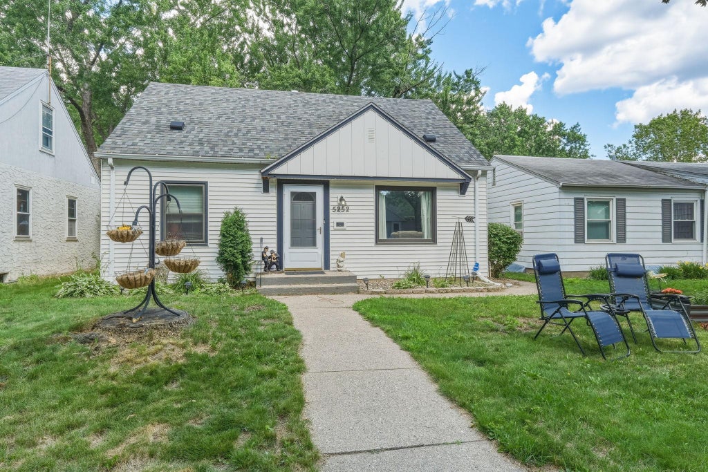 Photo of 5252 Washburn Avenue N, Minneapolis, MN 55430 (MLS # 7116556)
