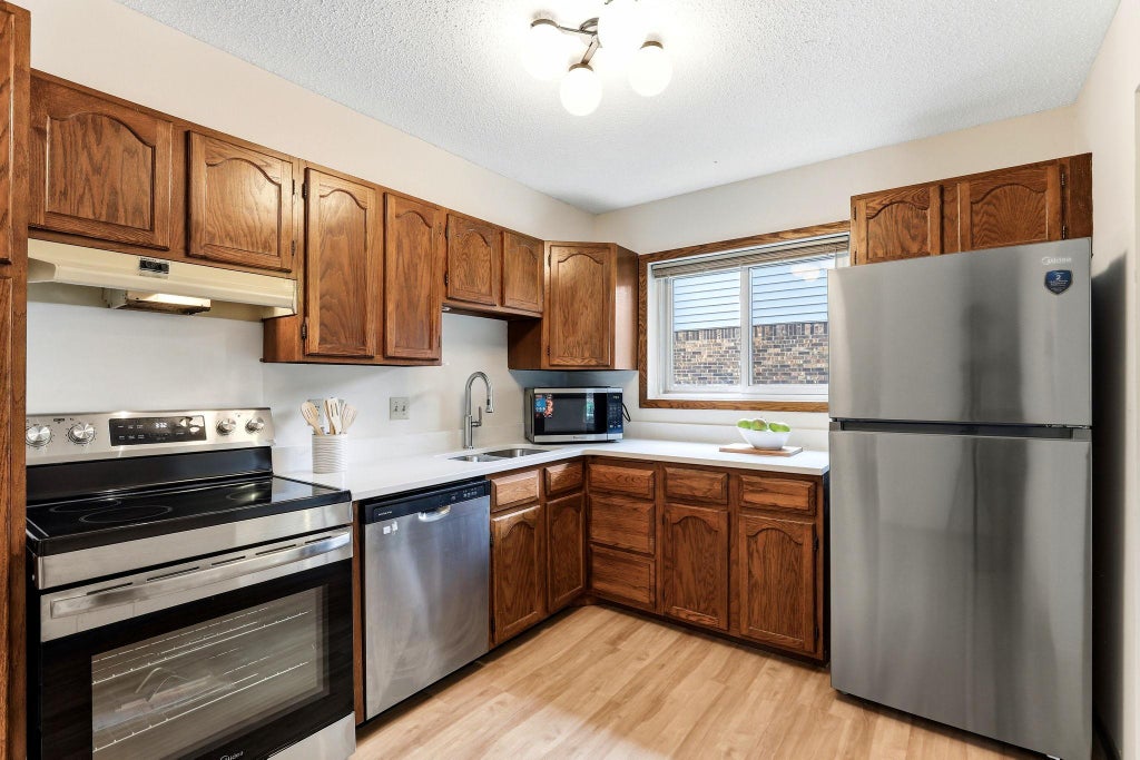 Photo of 340 Ford Road #7, Saint Louis Park, MN 55426 (MLS # 7150127)