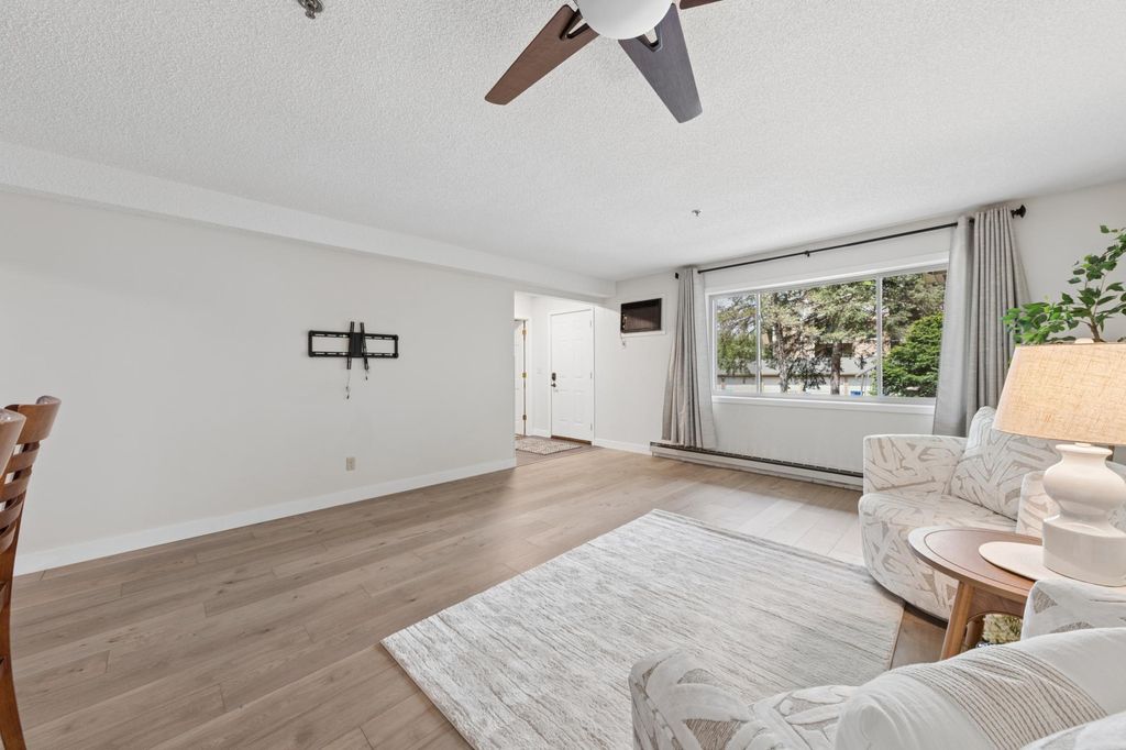 Photo of 2110 Ridge Drive #14, Saint Louis Park, MN 55416 (MLS # 7072013)