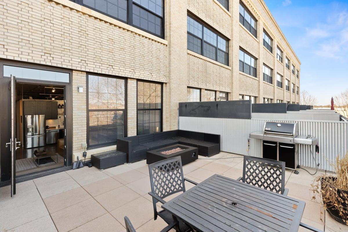 730 Stinson Boulevard 221