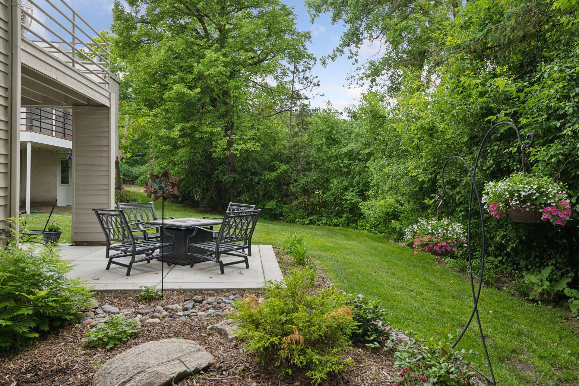 3490 Fairway Lane