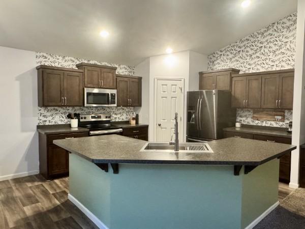 8609 Sugarberry Creek