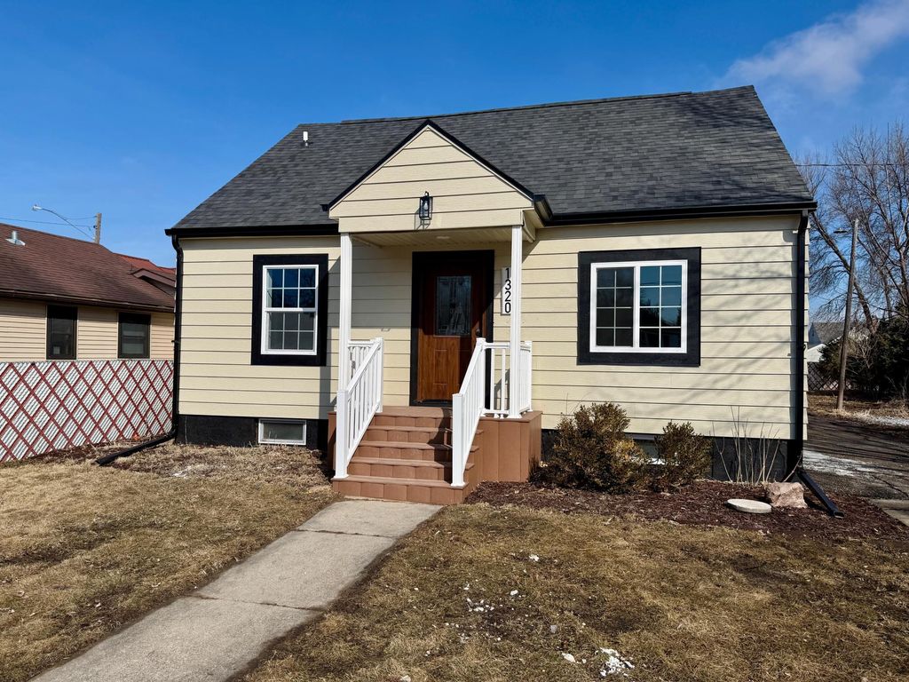 Photo of 1320 6th Avenue N, Moorhead, MN 56560 (MLS # 7039631)