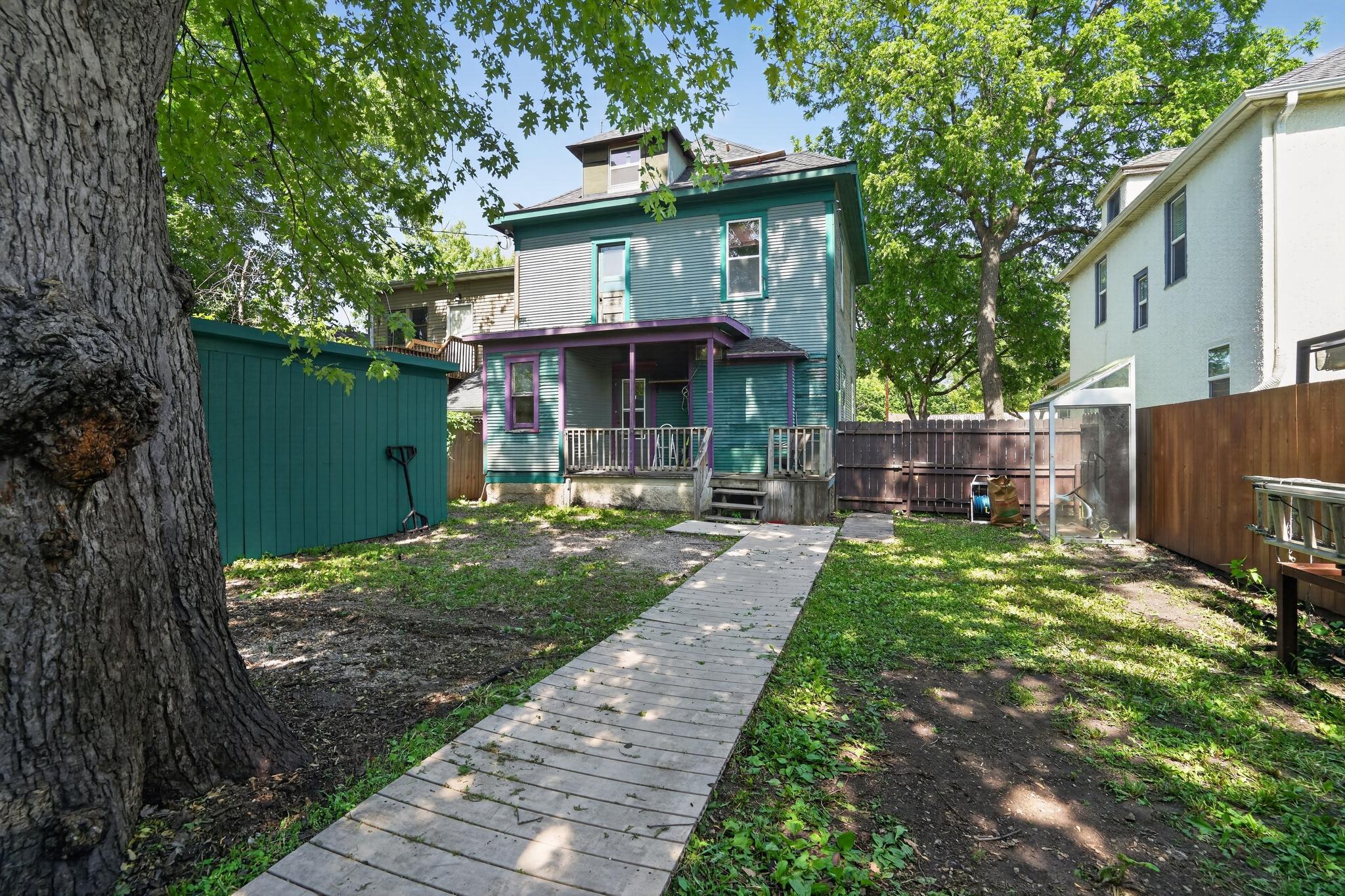 3504 Minnehaha Avenue