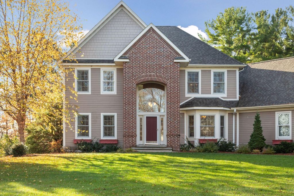 Photo of 323 Saint Annes Parkway, Hudson, WI 54016 (MLS # 7080722)
