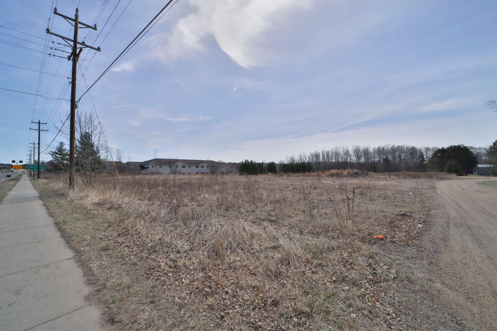 Photo of 3226 Oak Street, Brainerd, MN 56401 (MLS # 7087227)