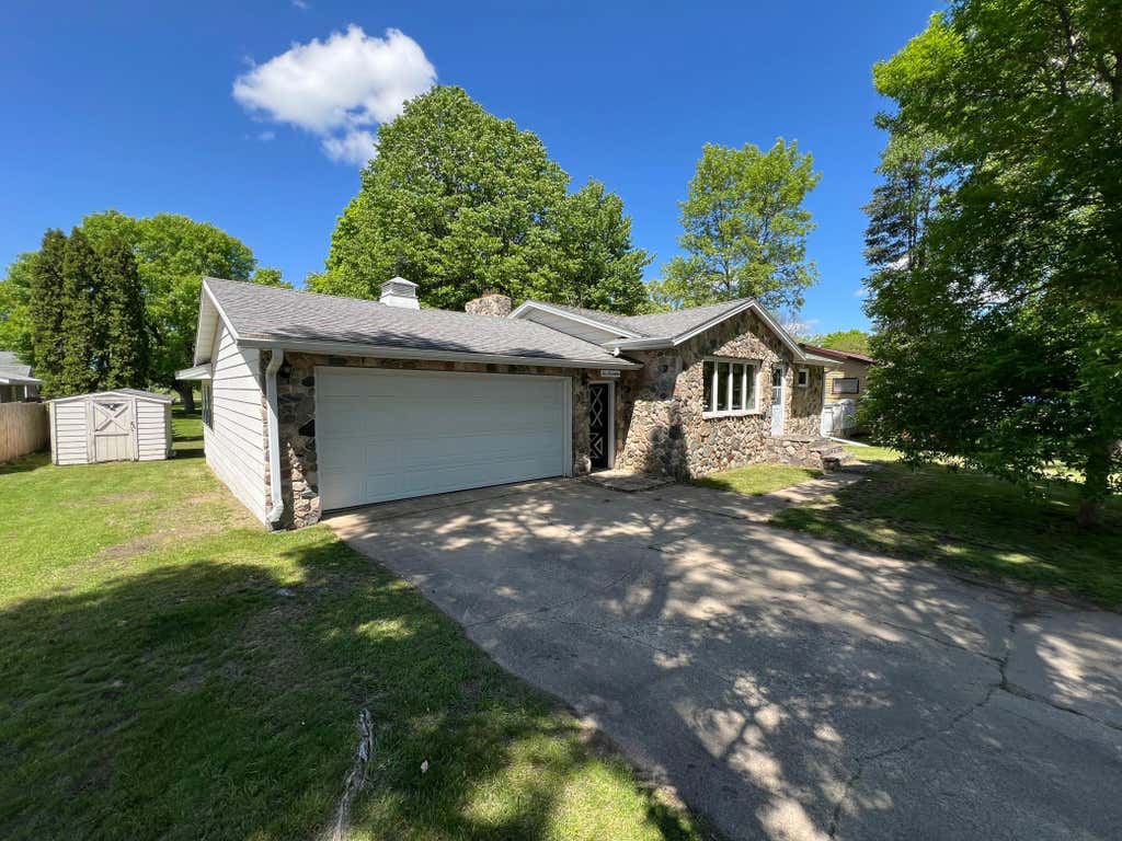 Photo of 1017 10th Street SW, Wadena, MN 56482 (MLS # 6543375)