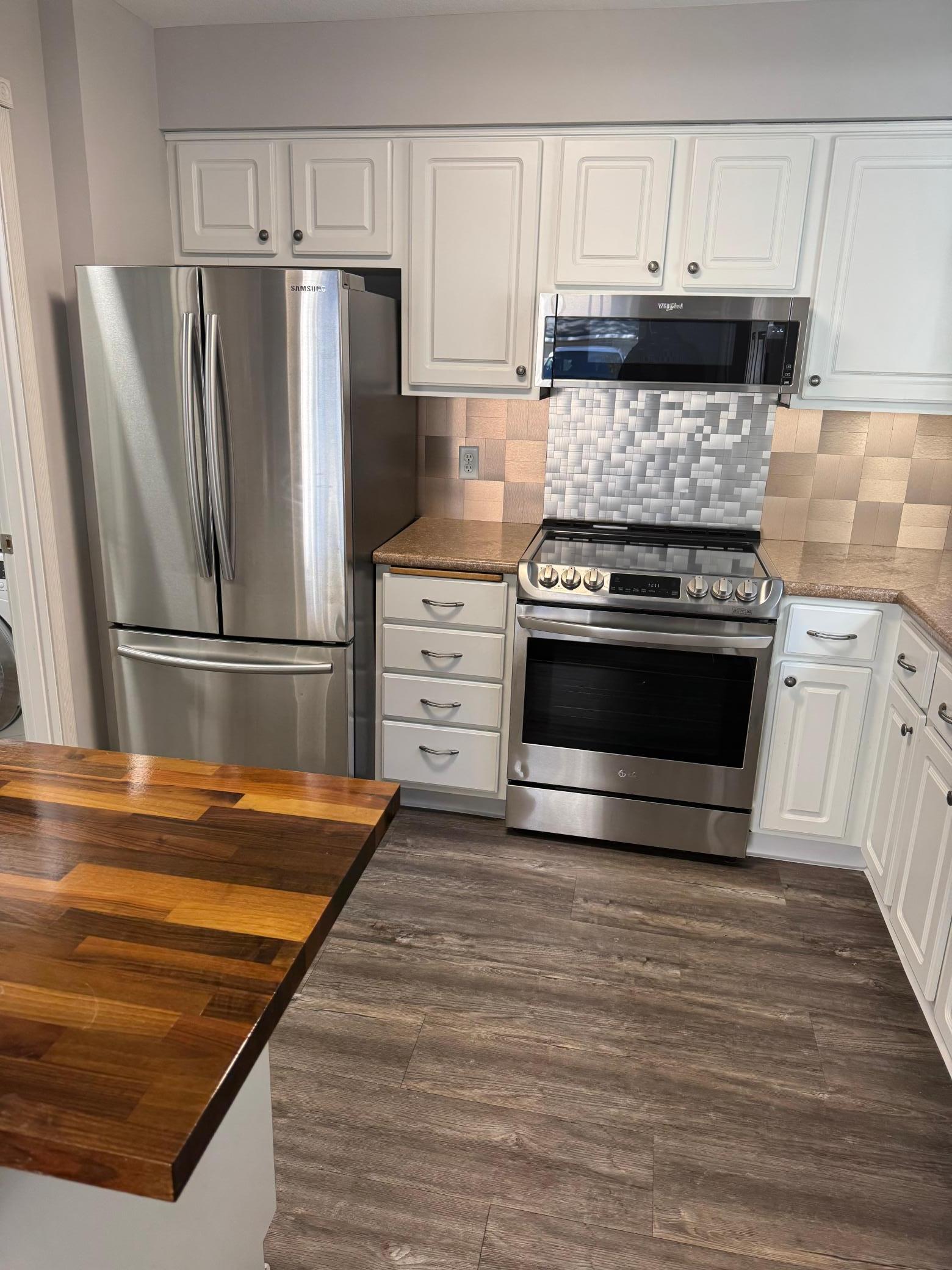 6317 Alderwood Bay C