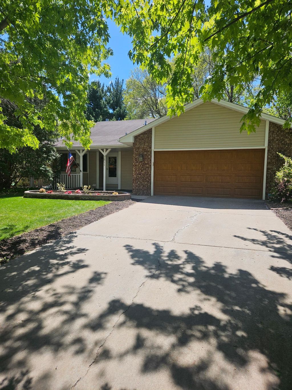 Photo of 7811 118th Avenue N, Champlin, MN 55316 (MLS # 7071573)