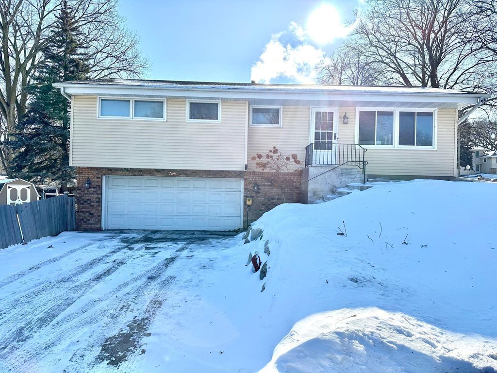 Photo of 7849 61st Avenue N, New Hope, MN 55428 (MLS # 7012506)