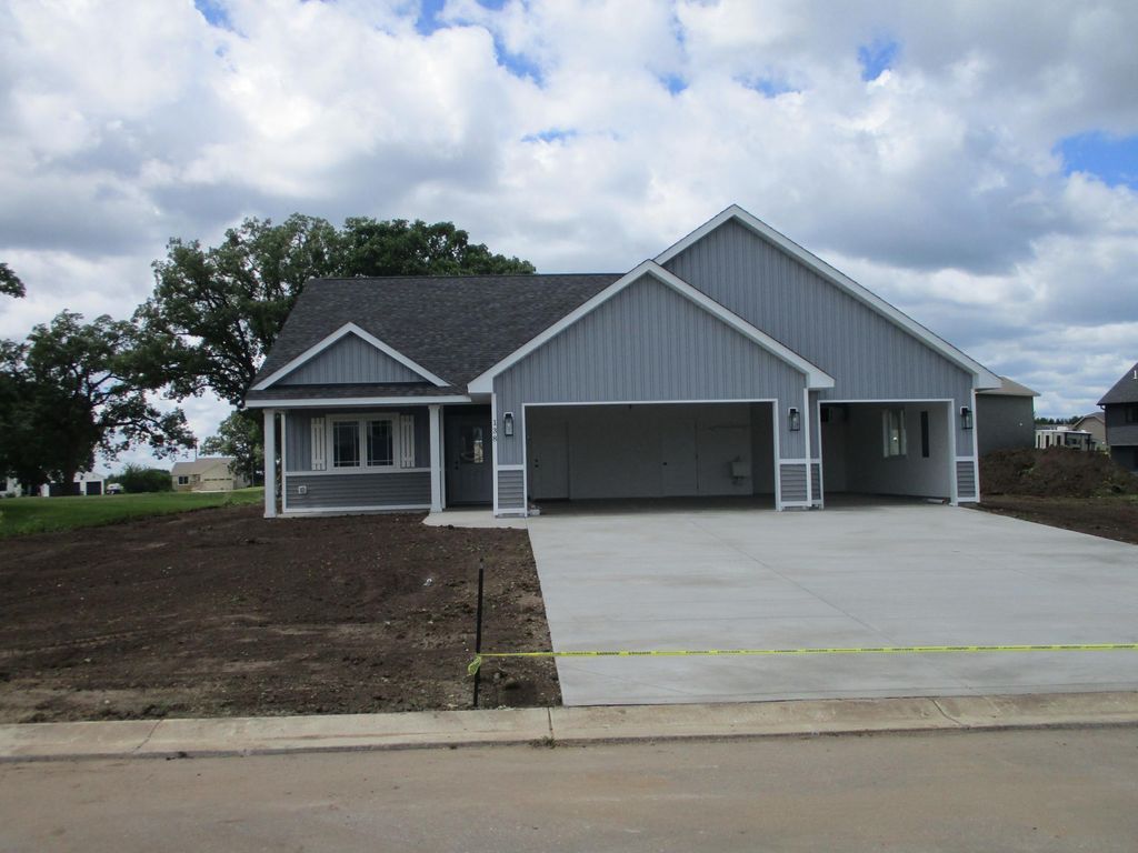 Photo of 138 Cedar Street SE, Kimball, MN 55353 (MLS # 7099902)