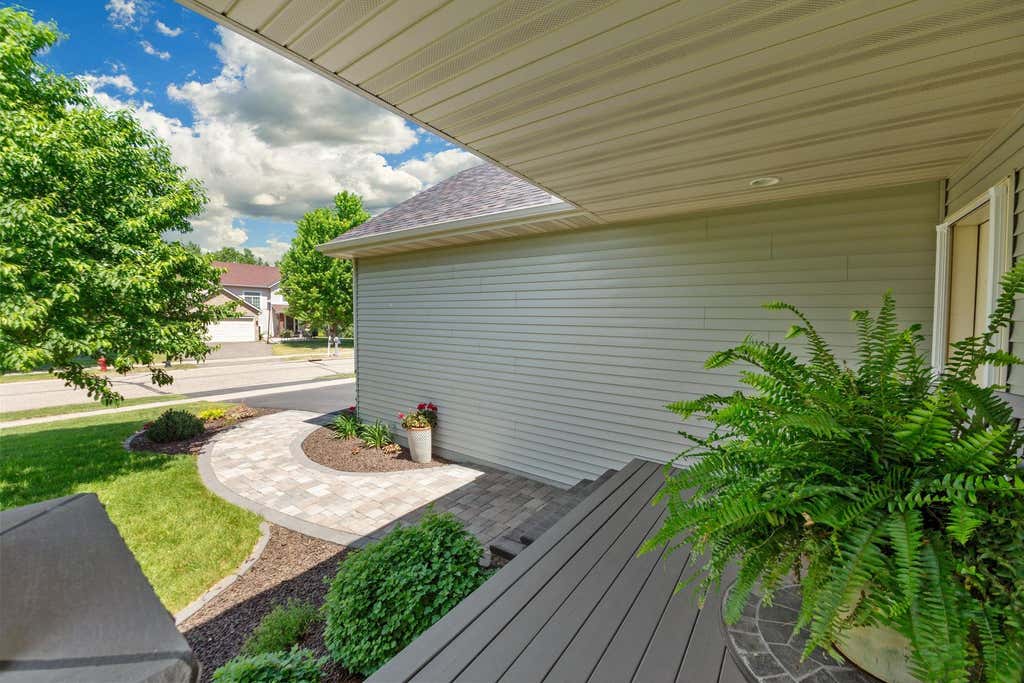 Photo of 34 Windsor Wood Path, Hudson, WI 54016 (MLS # 7086257)