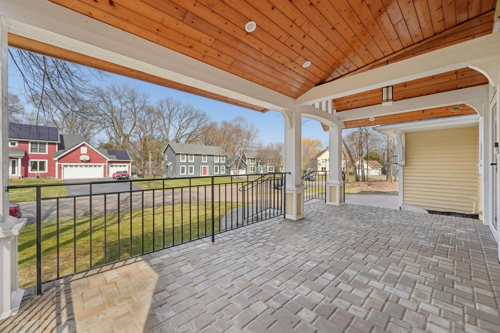 Photo of 890 Fernbrook Lane N, Plymouth, MN 55447 (MLS # 7052116)