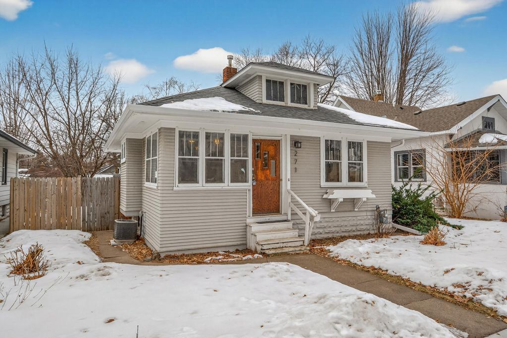 Photo of 271 Pascal Street S, Saint Paul, MN 55105 (MLS # 7012174)