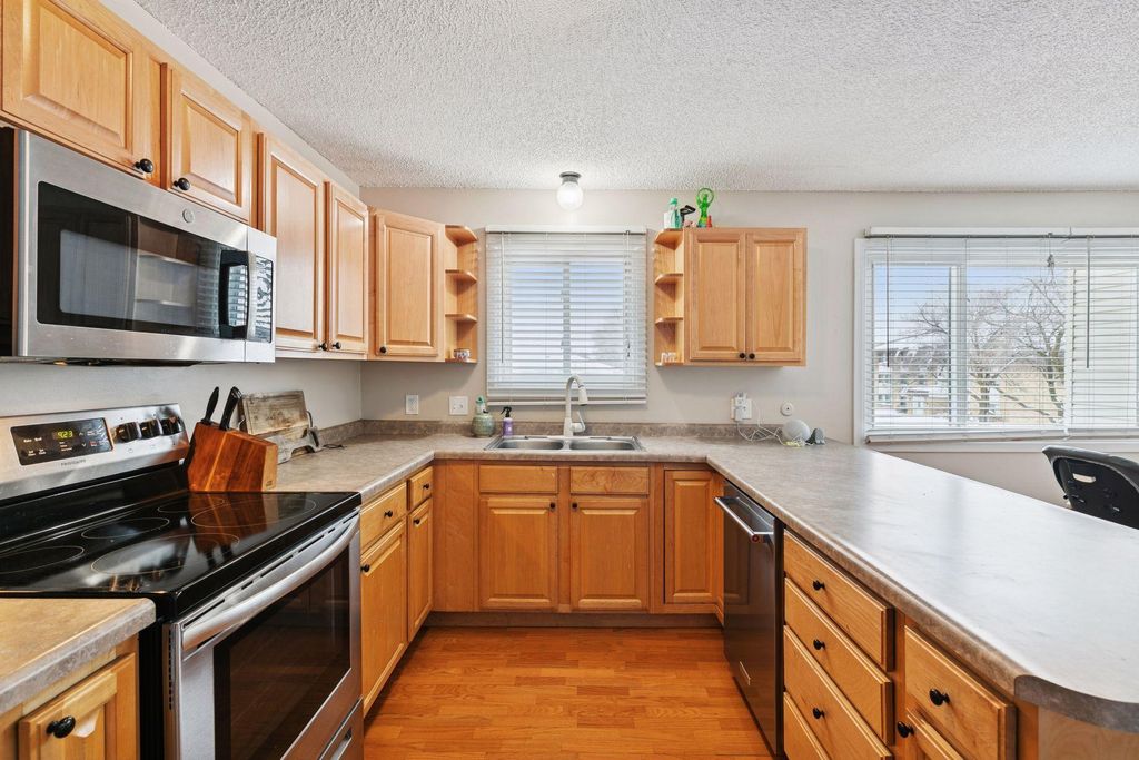 Photo of 708 Heritage Way, Farmington, MN 55024 (MLS # 7025272)