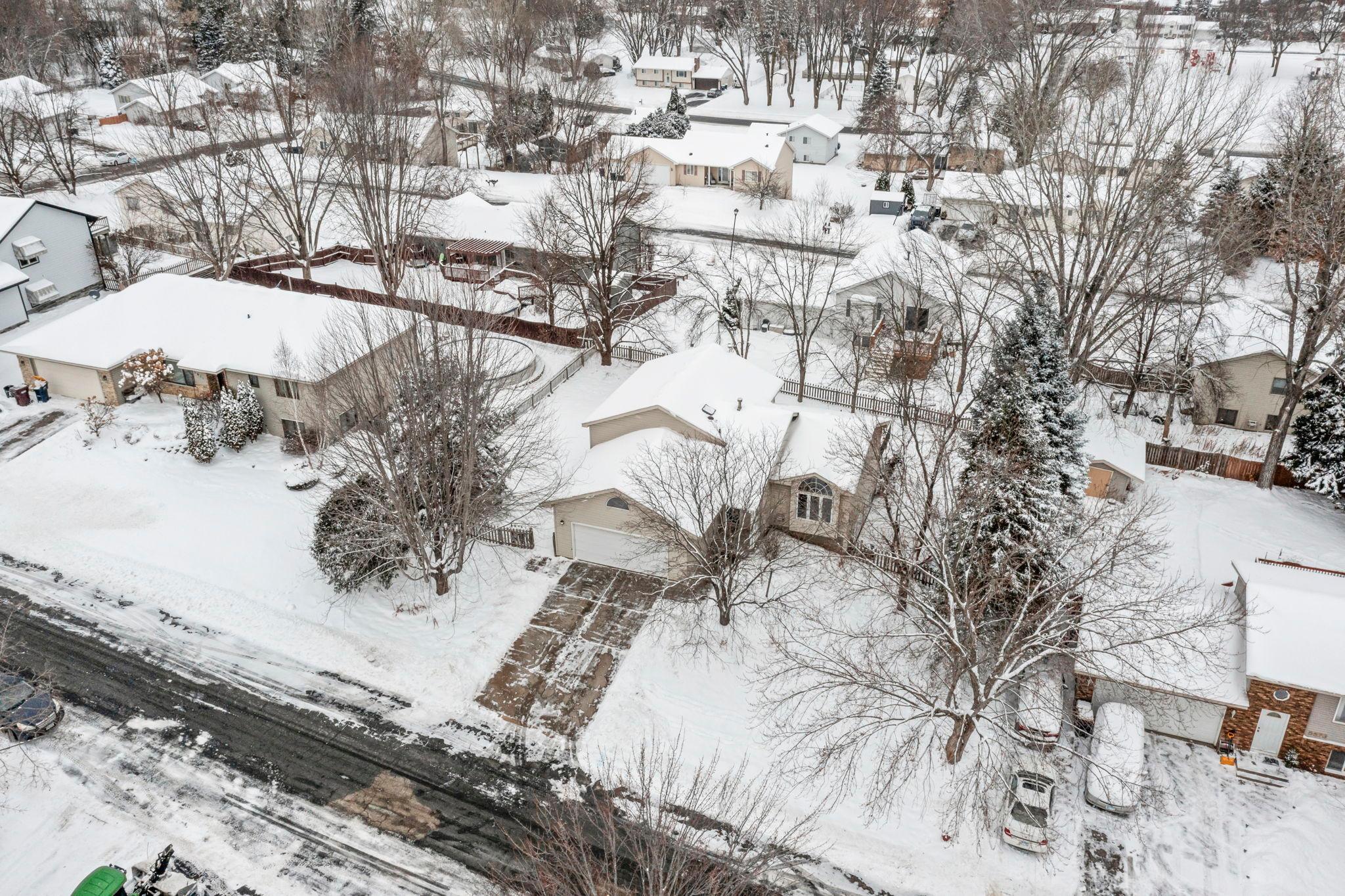 5593 Upper 183rd Street W