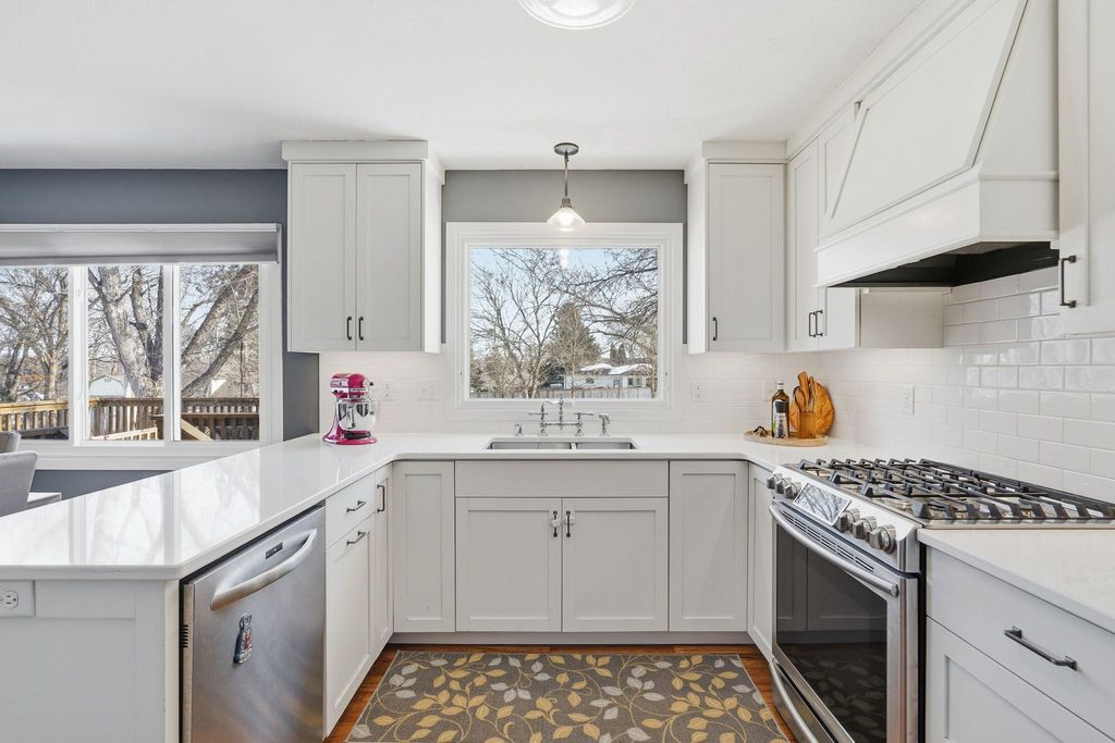 Photo of 8671 Red Oak Drive, Eden Prairie, MN 55347 (MLS # 7045611)