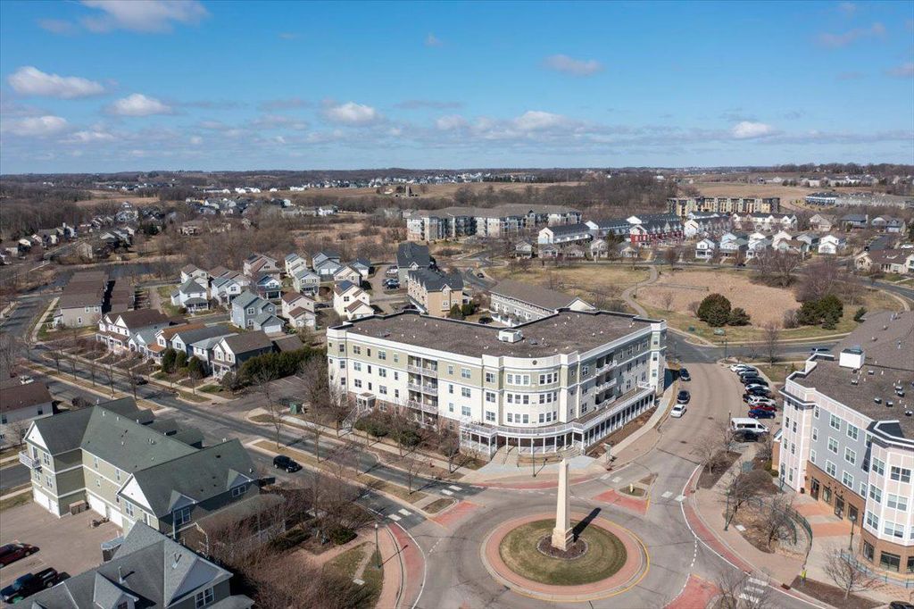 Photo of 114200 Hundertmark Road #212, Chaska, MN 55318 (MLS # 7039034)