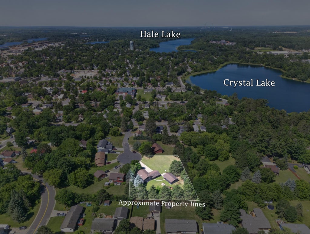 Photo of 307 NE 10th Street Circle, Grand Rapids, MN 55744 (MLS # 7109394)