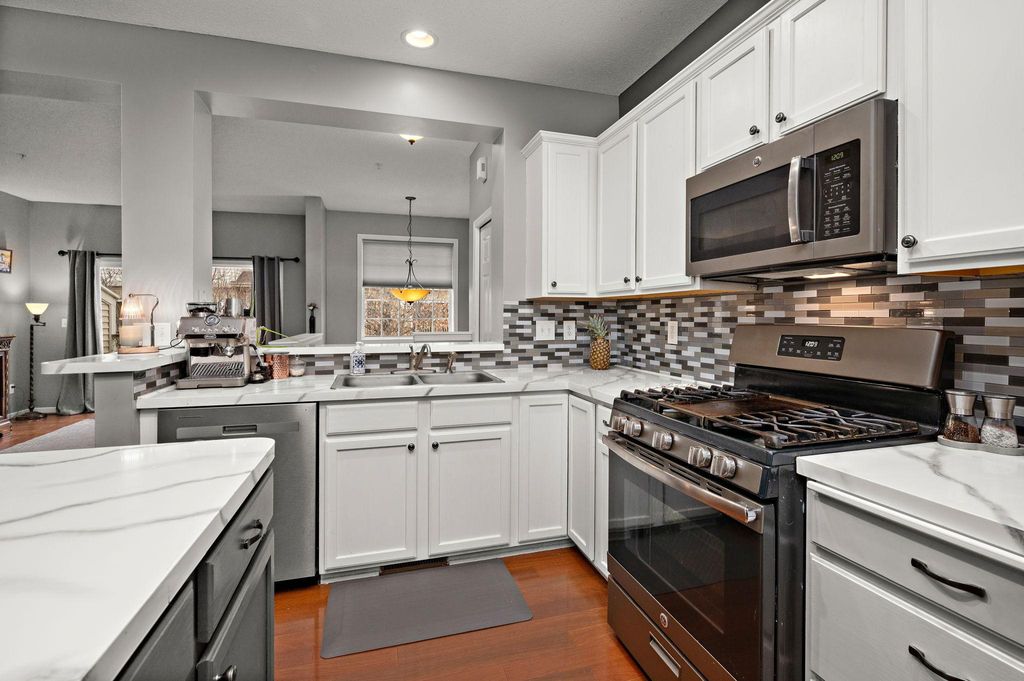 Photo of 13804 54th Avenue N, Plymouth, MN 55446 (MLS # 7008966)