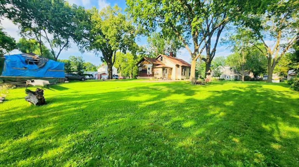Photo of 801 Summit Avenue, Saint Paul Park, MN 55071 (MLS # 7023526)