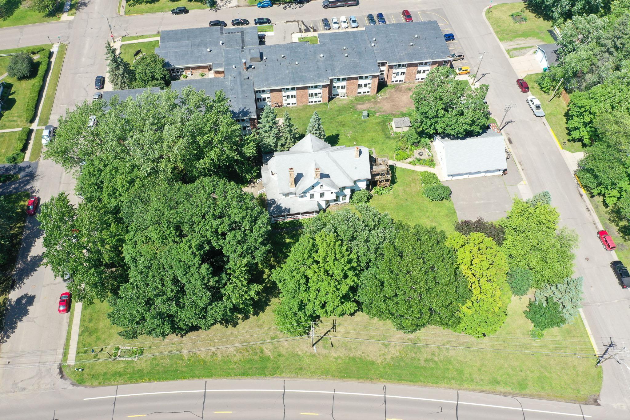 316 2nd Avenue SE