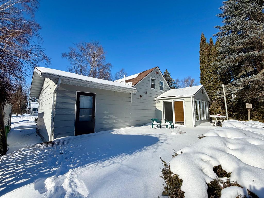 Photo of 602 Main Avenue N, Roseau, MN 56751 (MLS # 7015697)