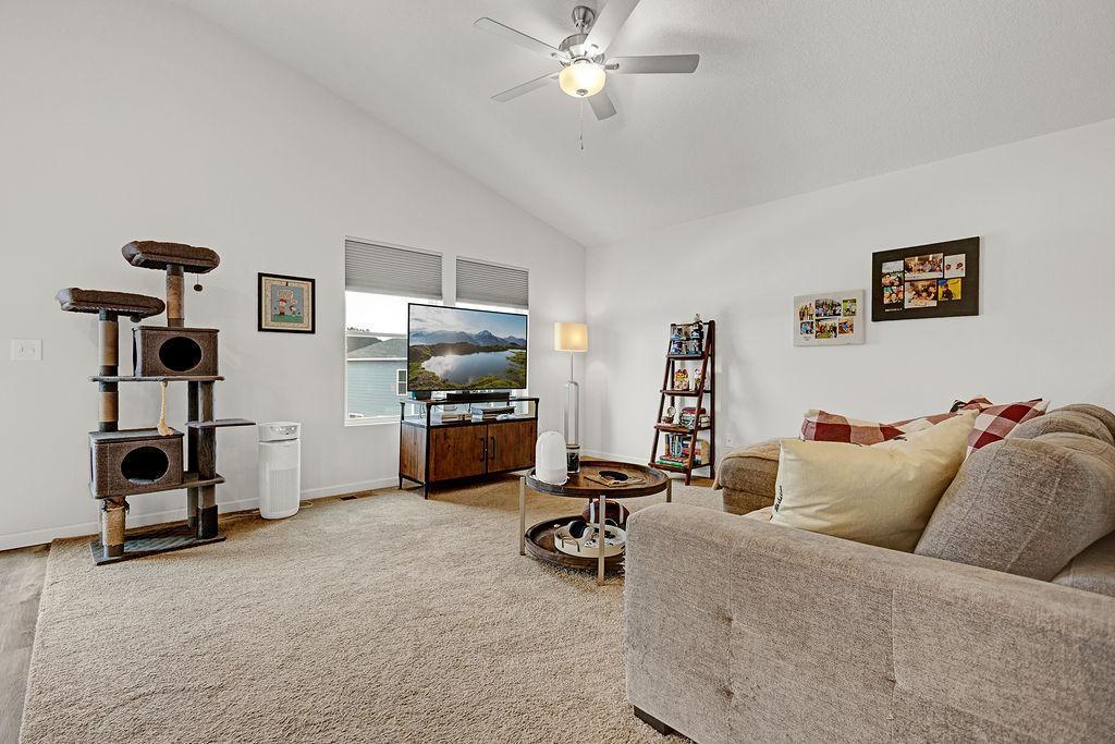 39626 Fallbrook Avenue