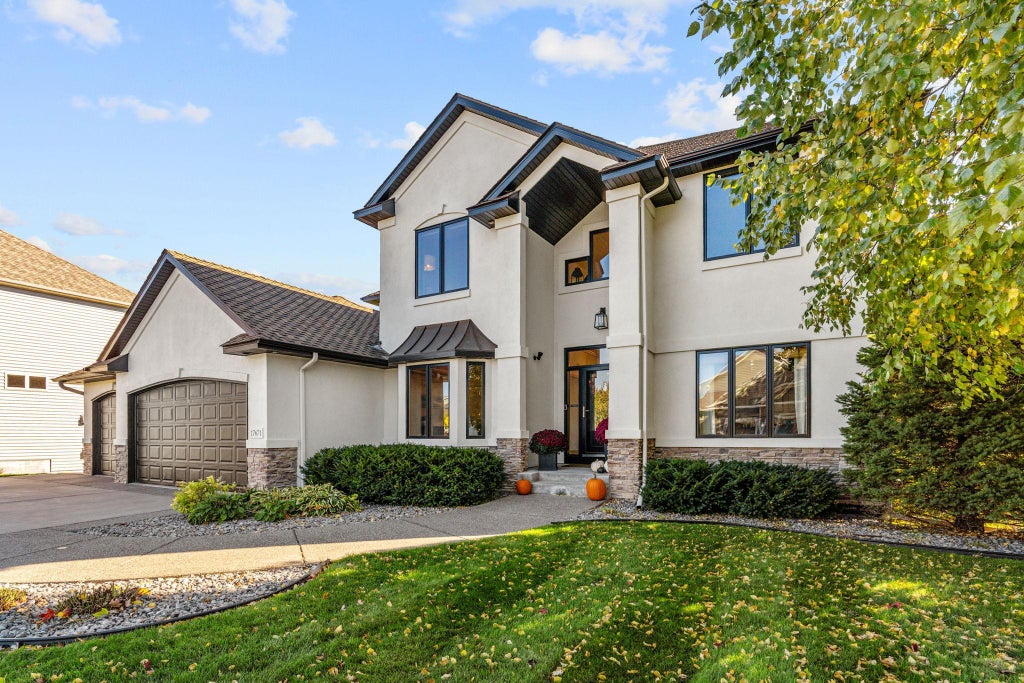 Photo of 17671 76th Avenue N, Maple Grove, MN 55311 (MLS # 7162767)