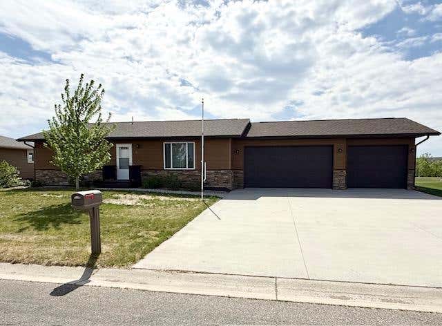 Photo of 822 9th Avenue SW, Perham, MN 56573 (MLS # 7085768)