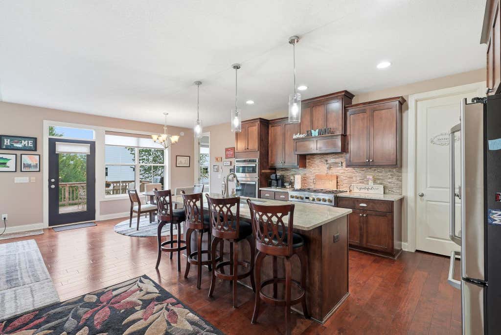 Photo of 16588 E Lake Drive, Lakeville, MN 55044 (MLS # 7130538)