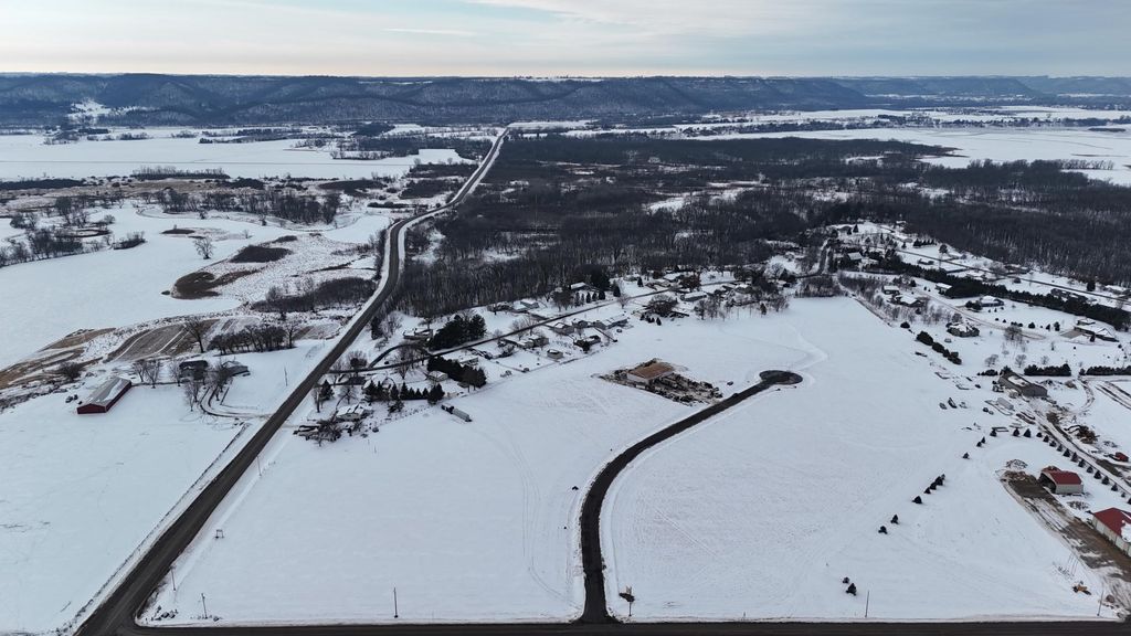 Photo of L6B1 665th, Wabasha, MN 55981 (MLS # 7007117)