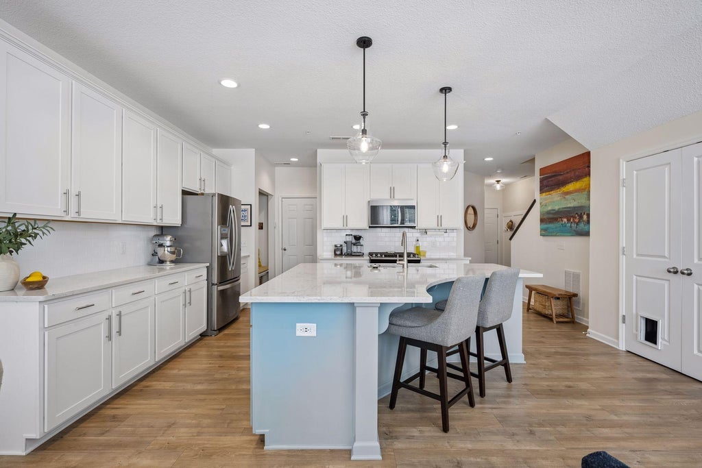 Photo of 7152 Walnut Grove Lane N, Maple Grove, MN 55311 (MLS # 7129855)