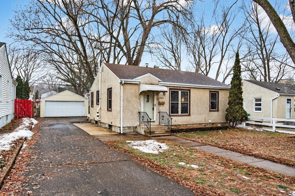 Photo of 3316 Texas Avenue S, Saint Louis Park, MN 55426 (MLS # 7022706)