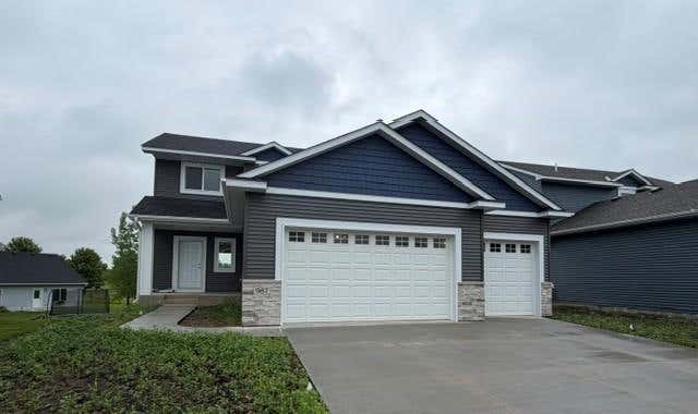 Photo of 987 45th Avenue NE, Saint Cloud, MN 56304 (MLS # 7095045)