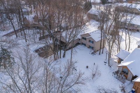 Photo of 2100 Taylor Court, Northfield, MN 55057 (MLS # 6825428)