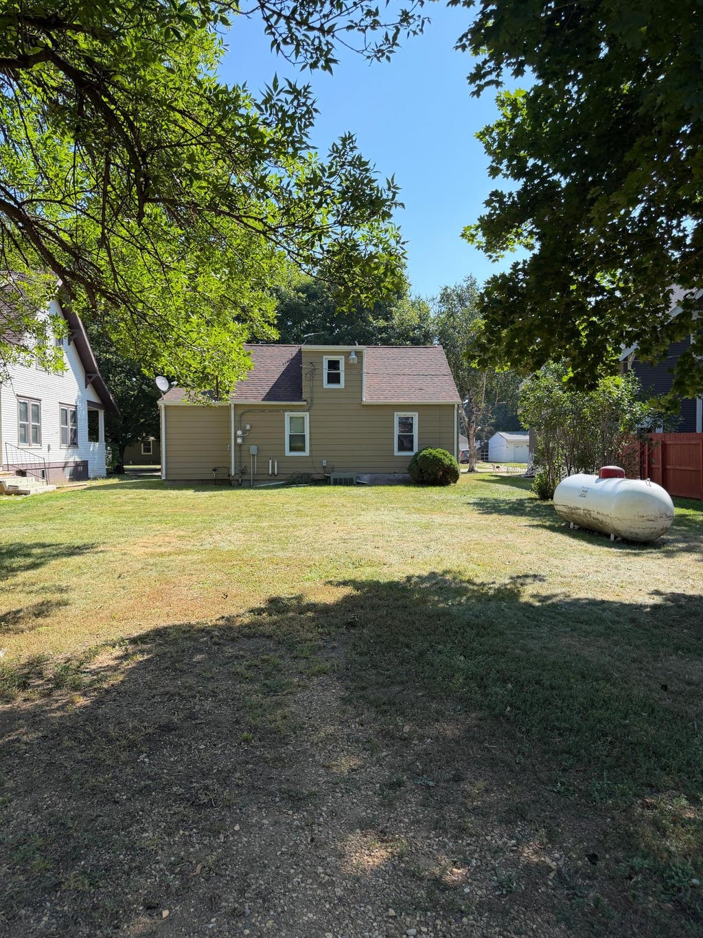 Photo of 106 N Oak Street, Hendricks, MN 56136 (MLS # 7132818)