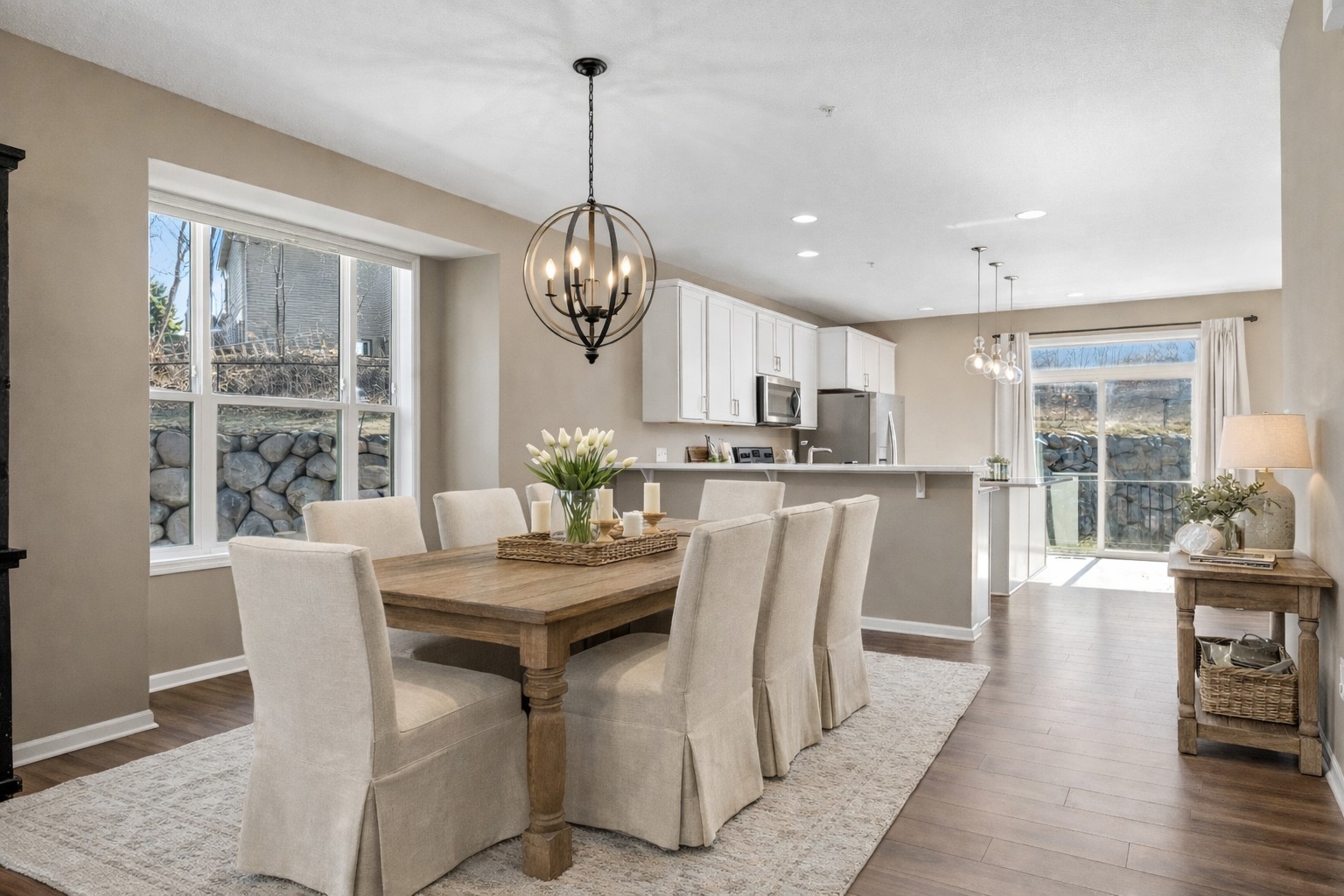 2128 River Valley Lane