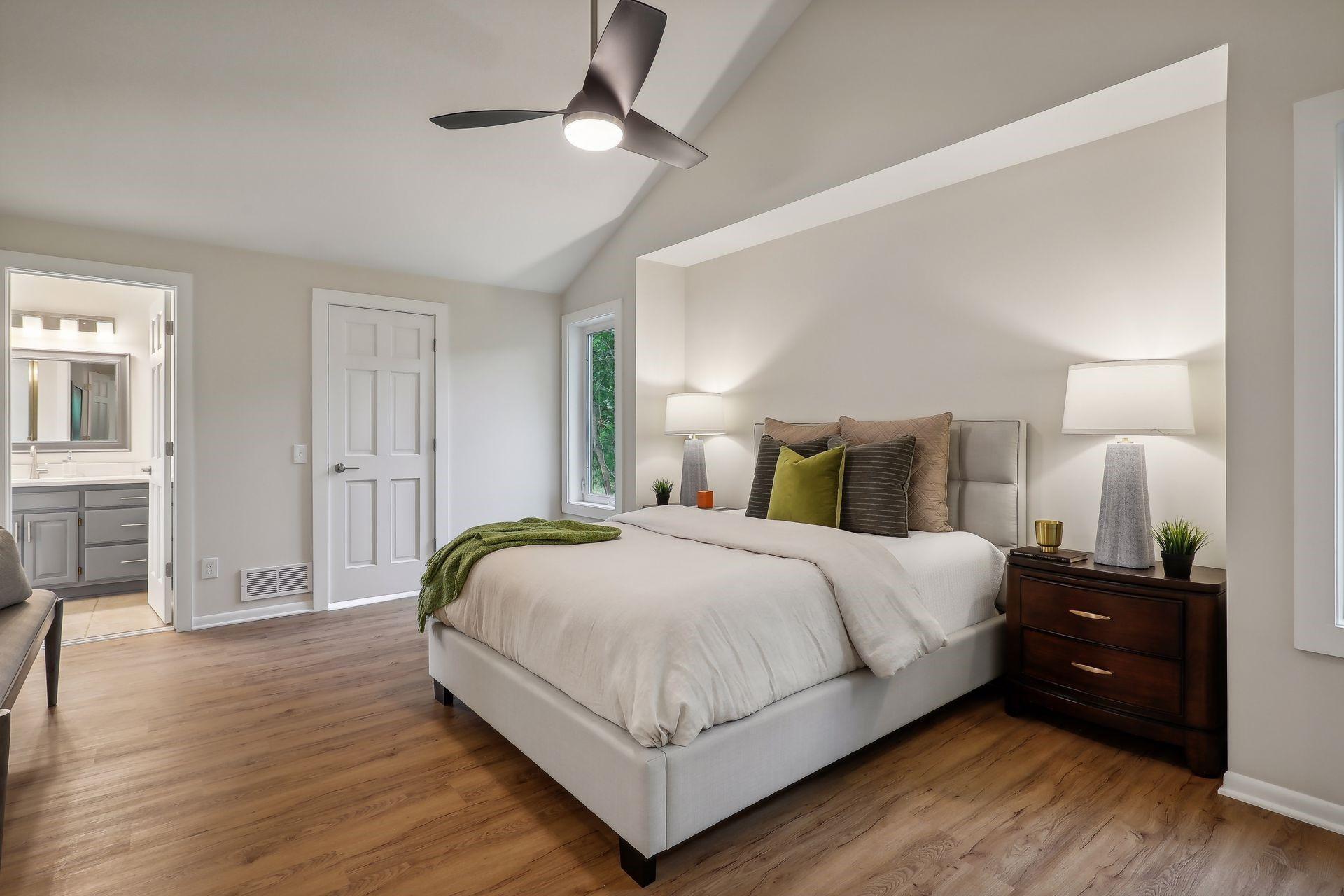 1907 Brookeview Court