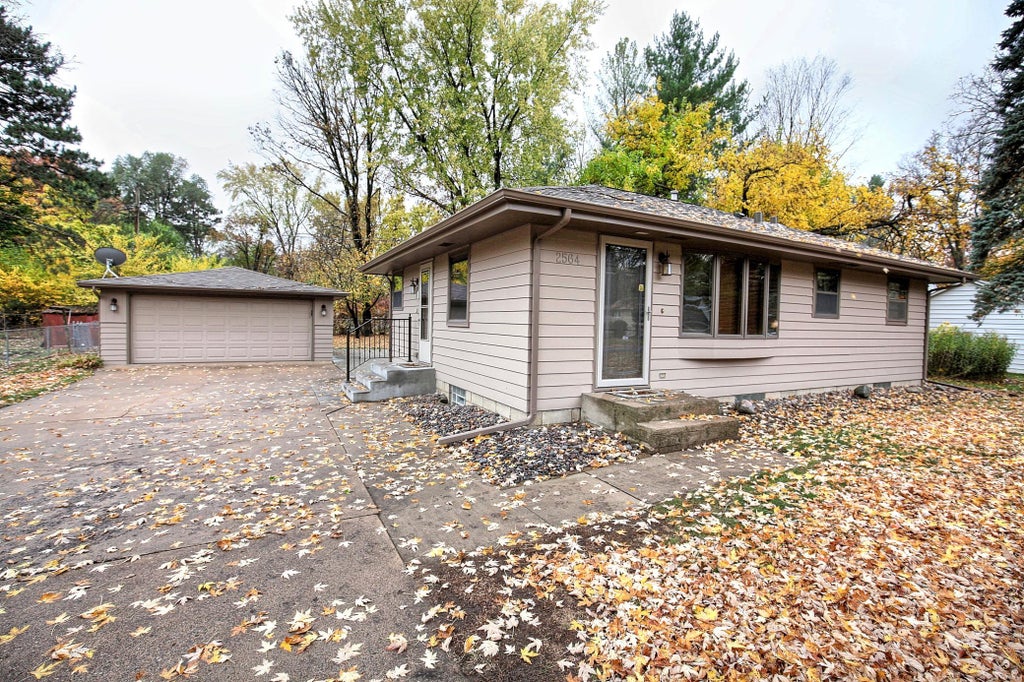 Photo of 2564 Sherwood Road, New Brighton, MN 55112 (MLS # 7165241)